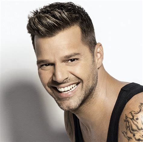 Ricky Martin .